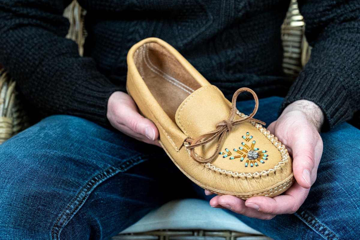Men's Beaded Moccasin Slippers