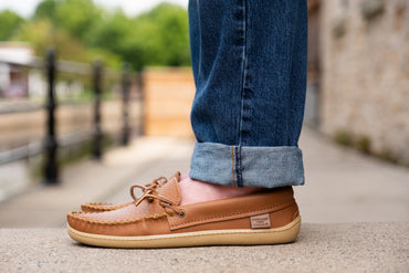 Men's Chestnut Moccasin Shoes
