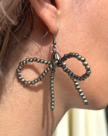 Navajo Pearl Bead Bow Tie Earrings