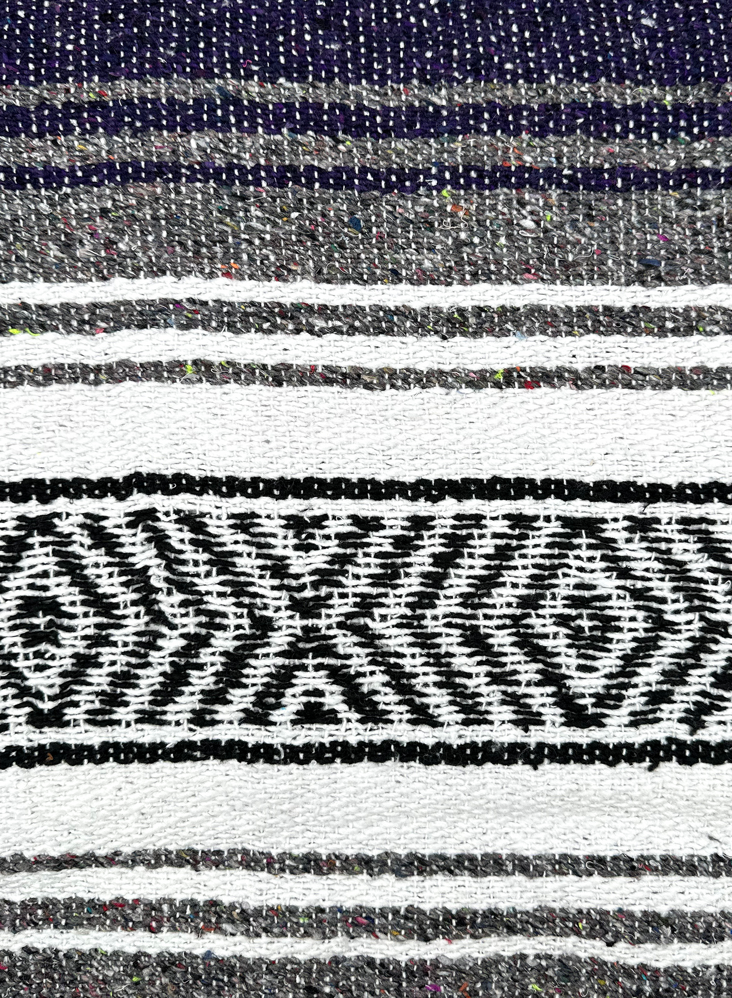 Economy Falsa Blanket